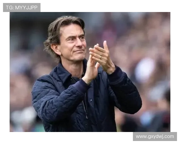 弗兰克称赞热刺欧冠战巴黎表现期待将经验转化为联赛优势