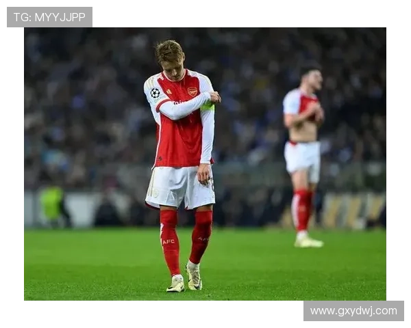 切尔西对阵阿森纳特里分析凯塞多与赖斯的中场对决及防守策略建议